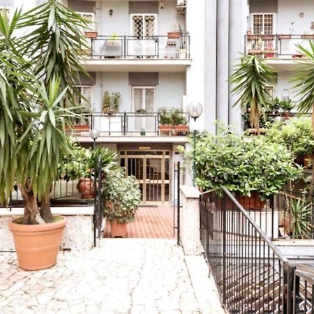 Romeeyes2020 Apartment Luaran gambar