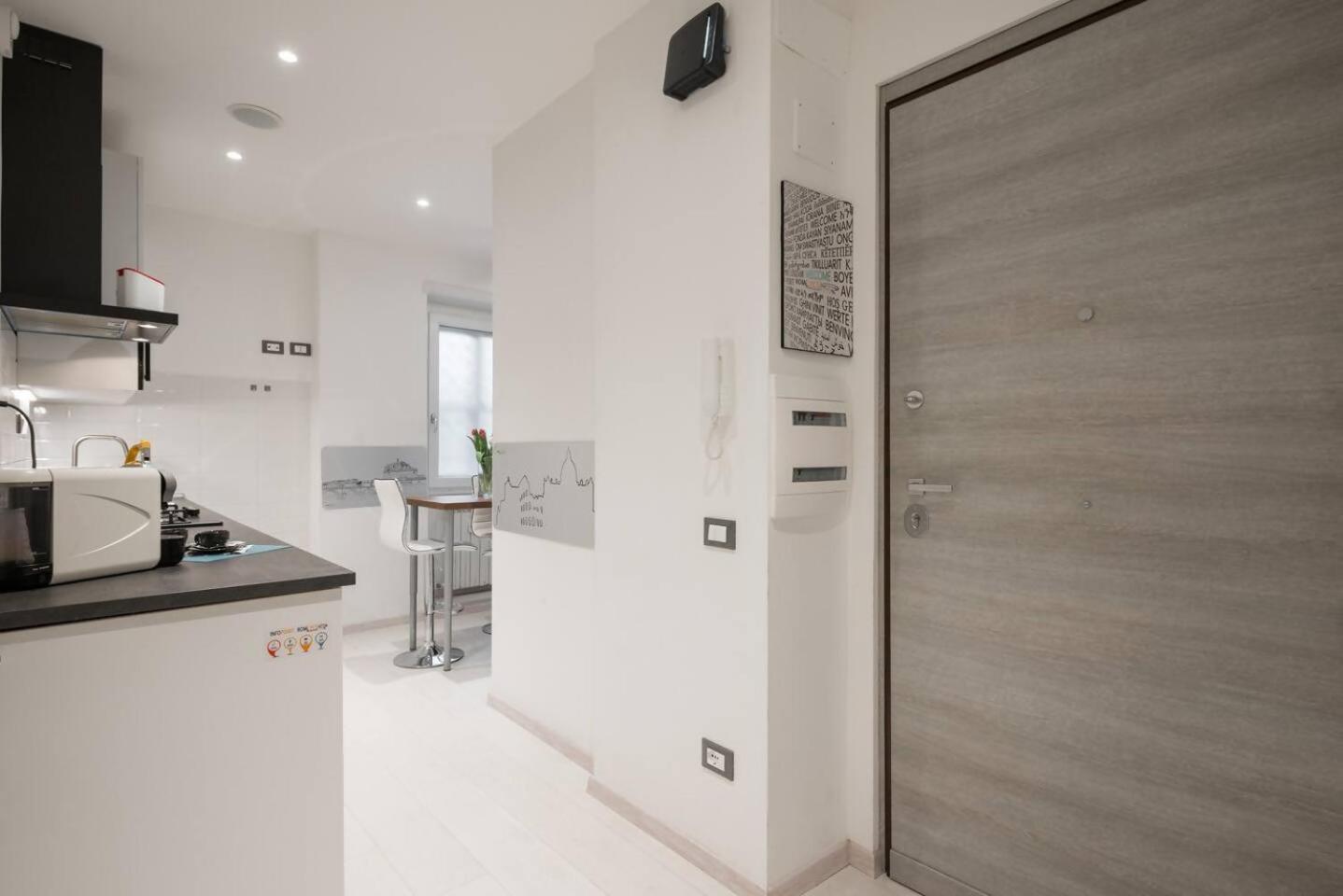 Romeeyes2020 Apartment Luaran gambar