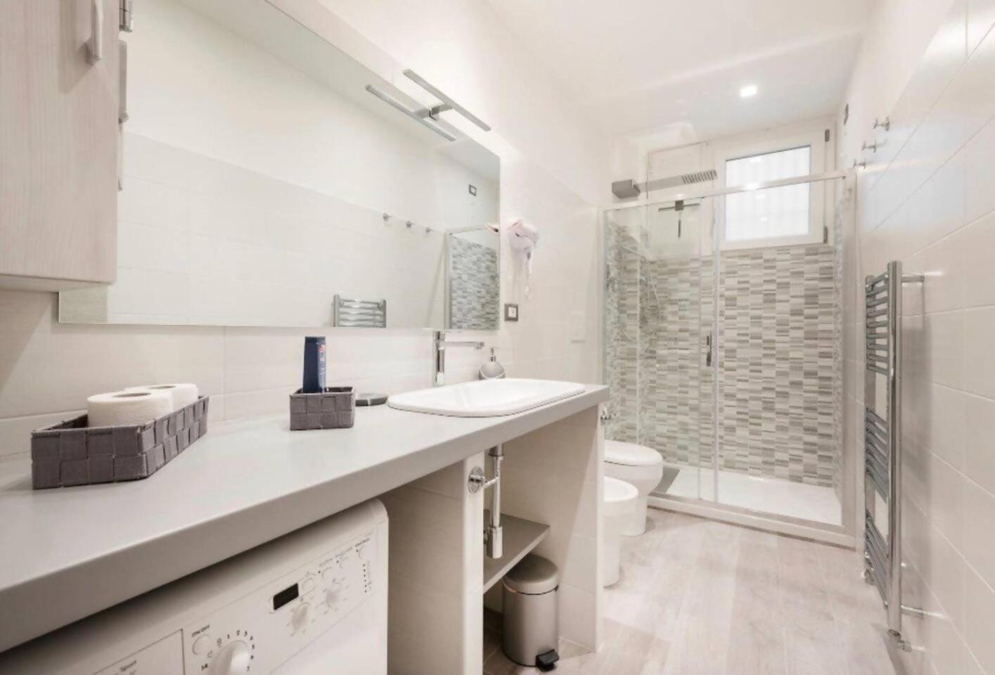 Romeeyes2020 Apartment Luaran gambar